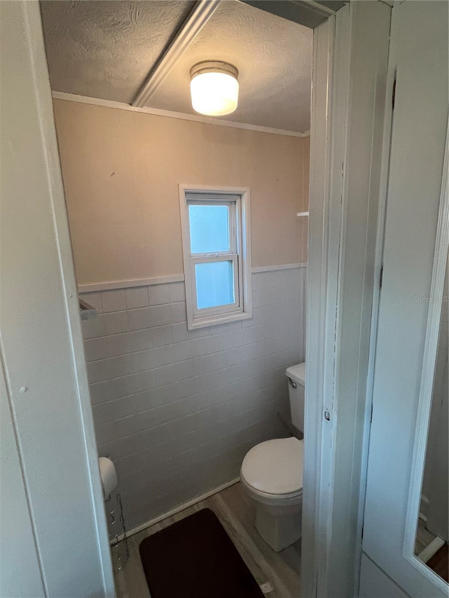 712 LOCARNO DR, VENICE, FL, 34285