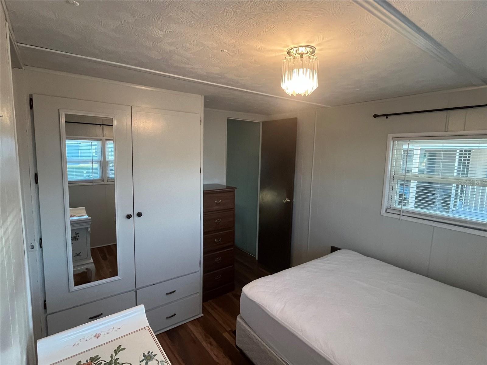 712 LOCARNO DR, VENICE, FL, 34285