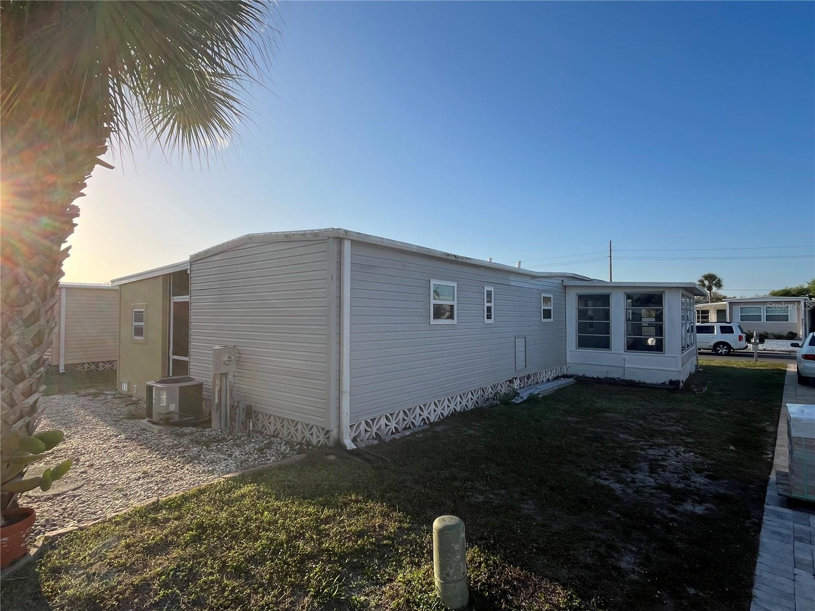 712 LOCARNO DR, VENICE, FL, 34285