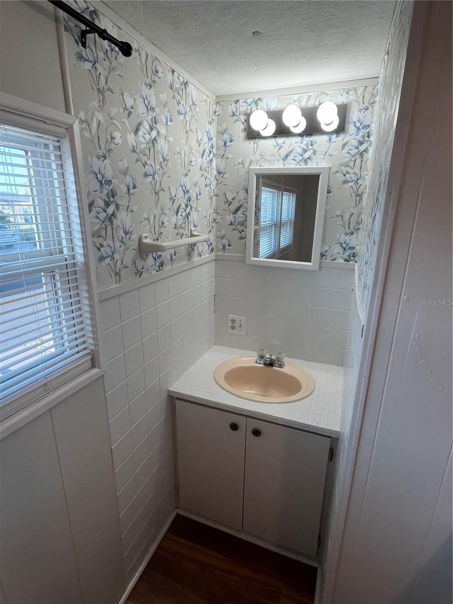 712 LOCARNO DR, VENICE, FL, 34285