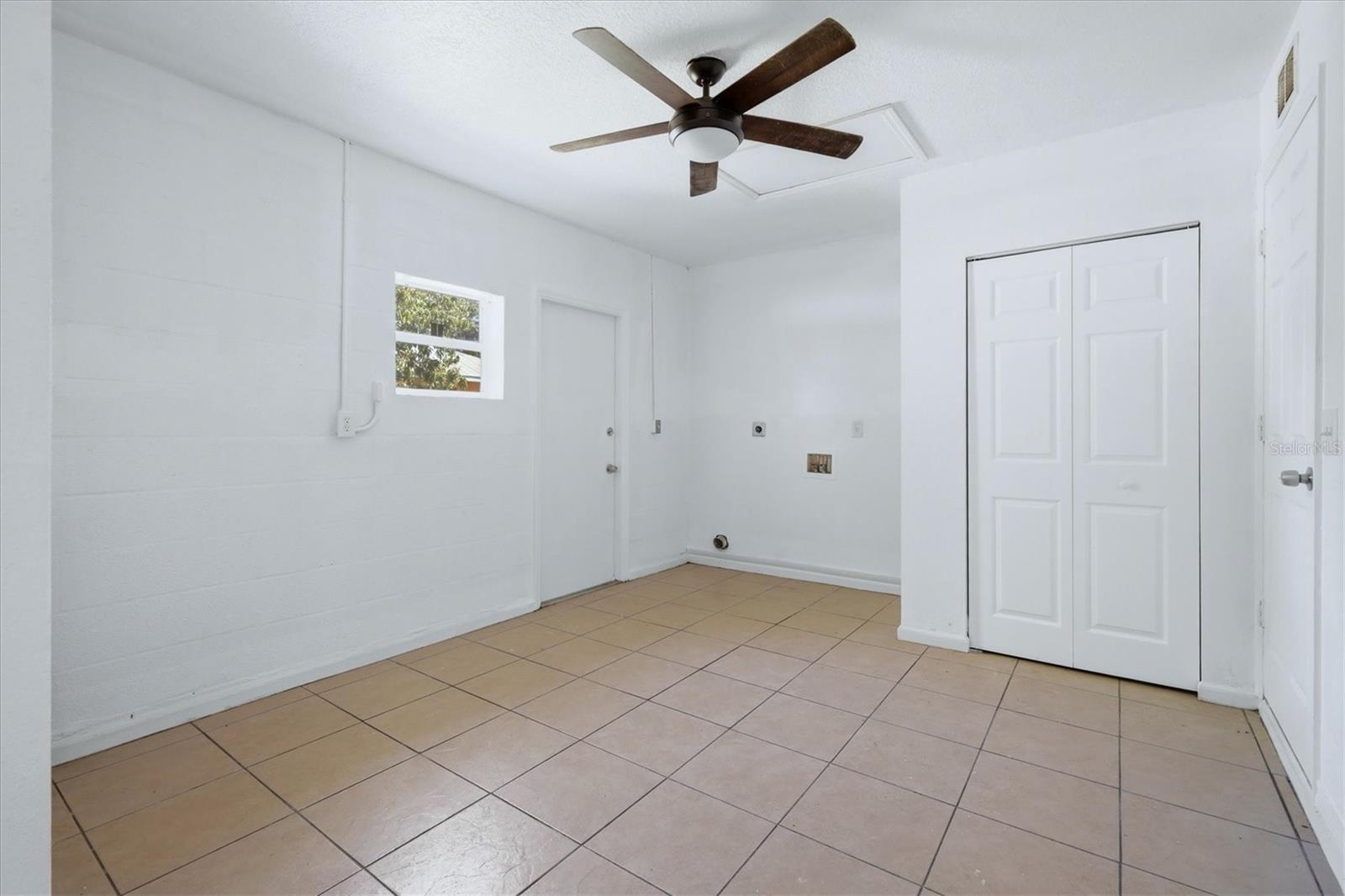 1400 MYRTLE ST, SARASOTA, FL, 34234