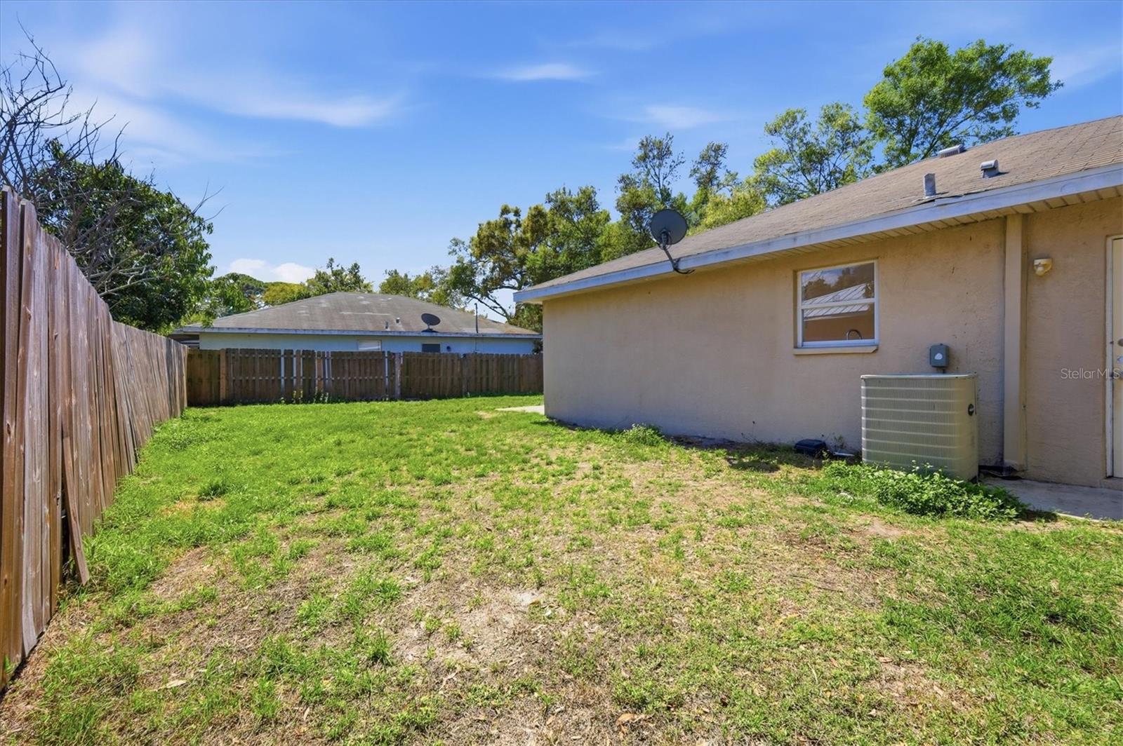 1400 MYRTLE ST, SARASOTA, FL, 34234