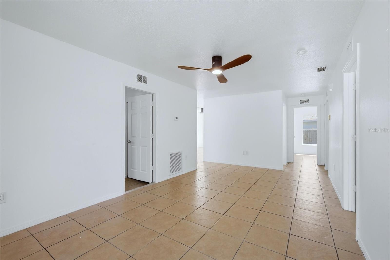 1400 MYRTLE ST, SARASOTA, FL, 34234