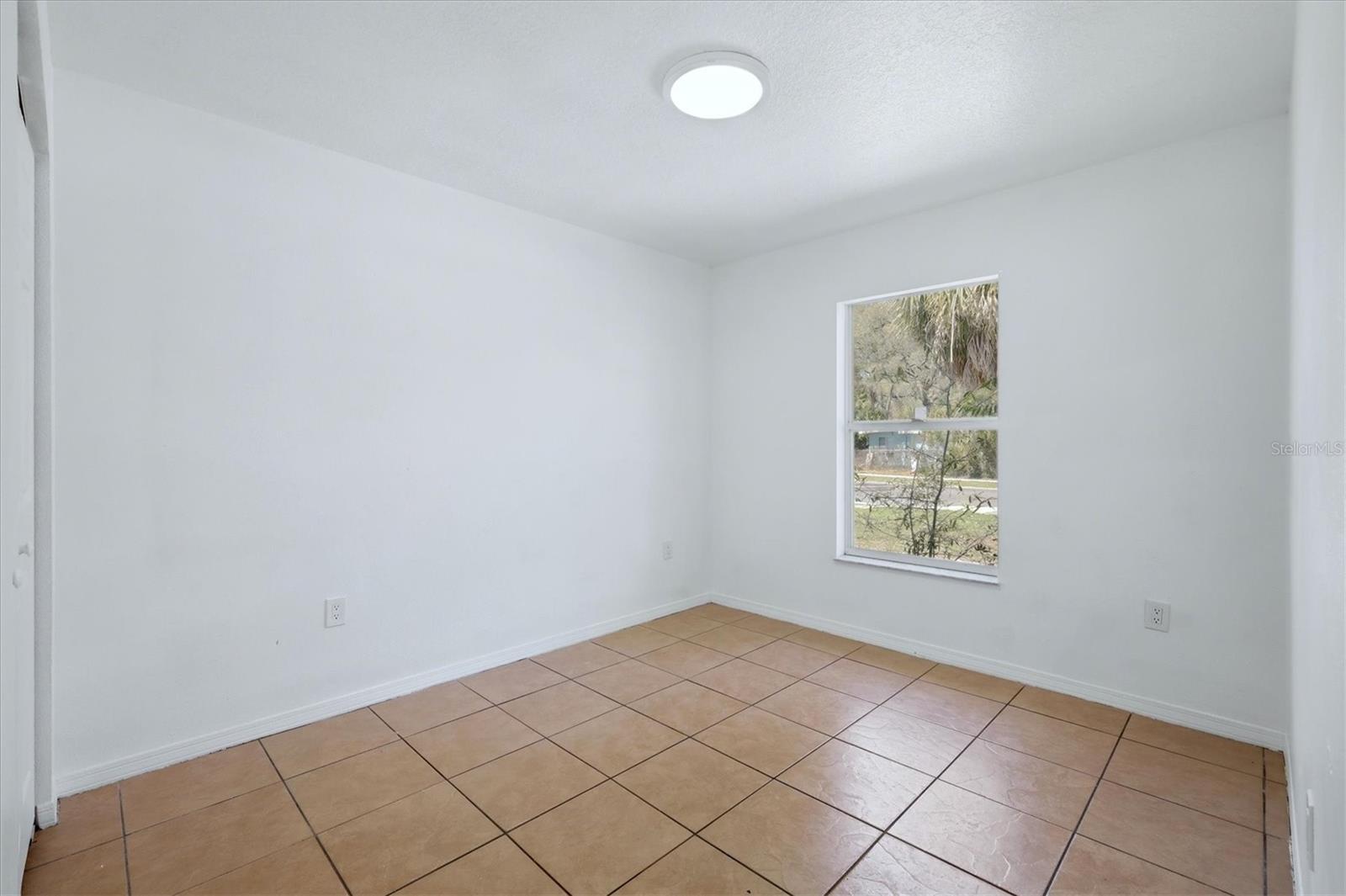 1400 MYRTLE ST, SARASOTA, FL, 34234