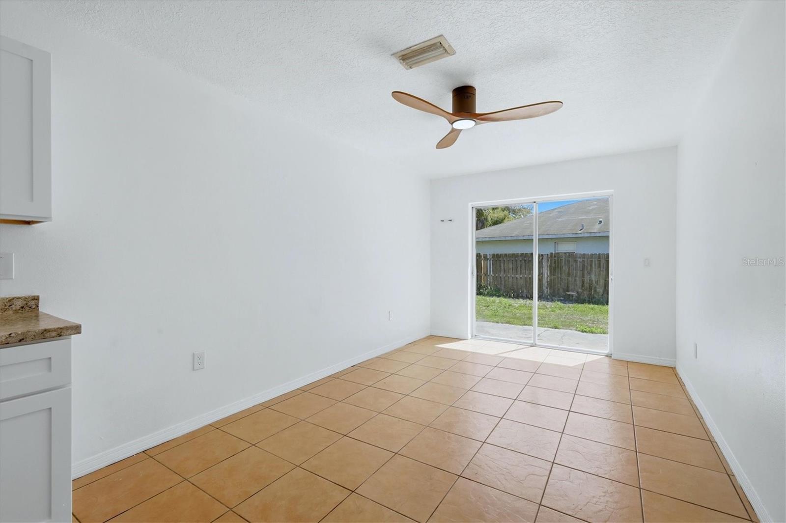 1400 MYRTLE ST, SARASOTA, FL, 34234