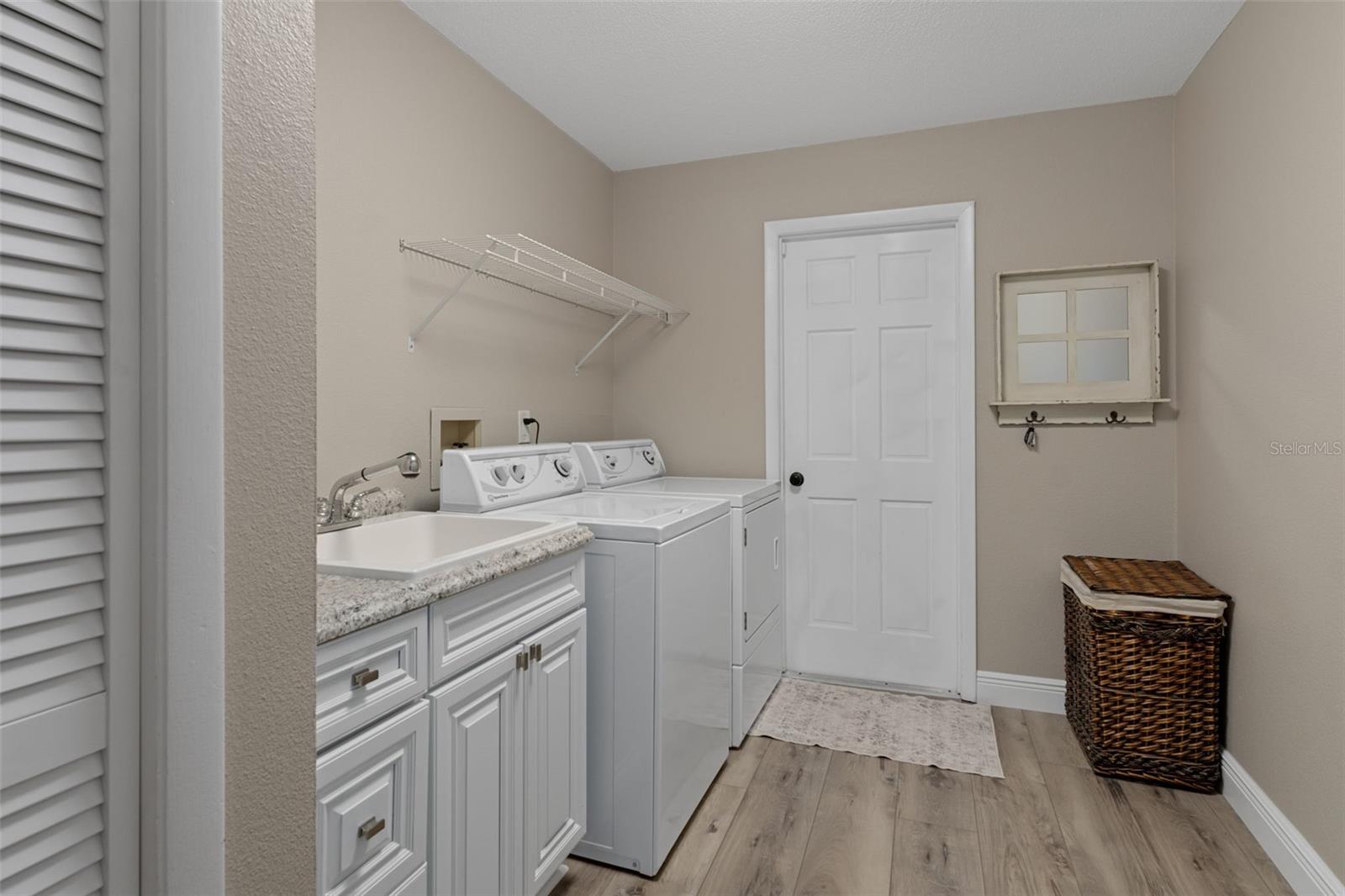 7851 FLORAL DR, WEEKI WACHEE, FL, 34607