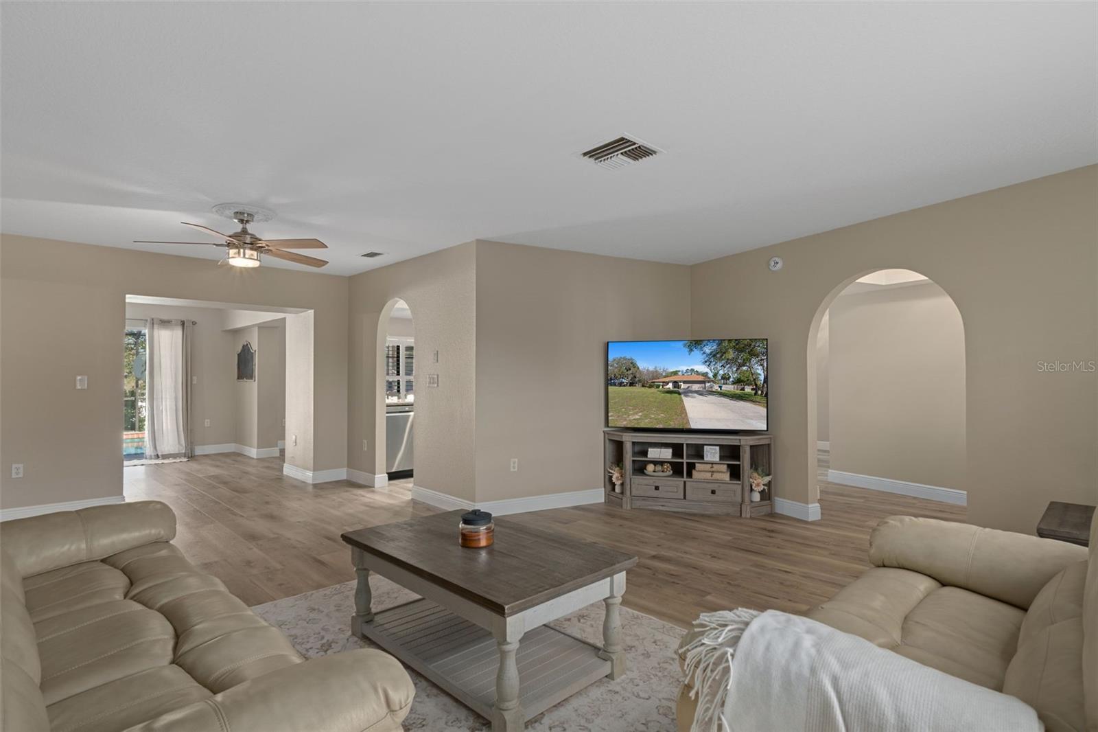 7851 FLORAL DR, WEEKI WACHEE, FL, 34607