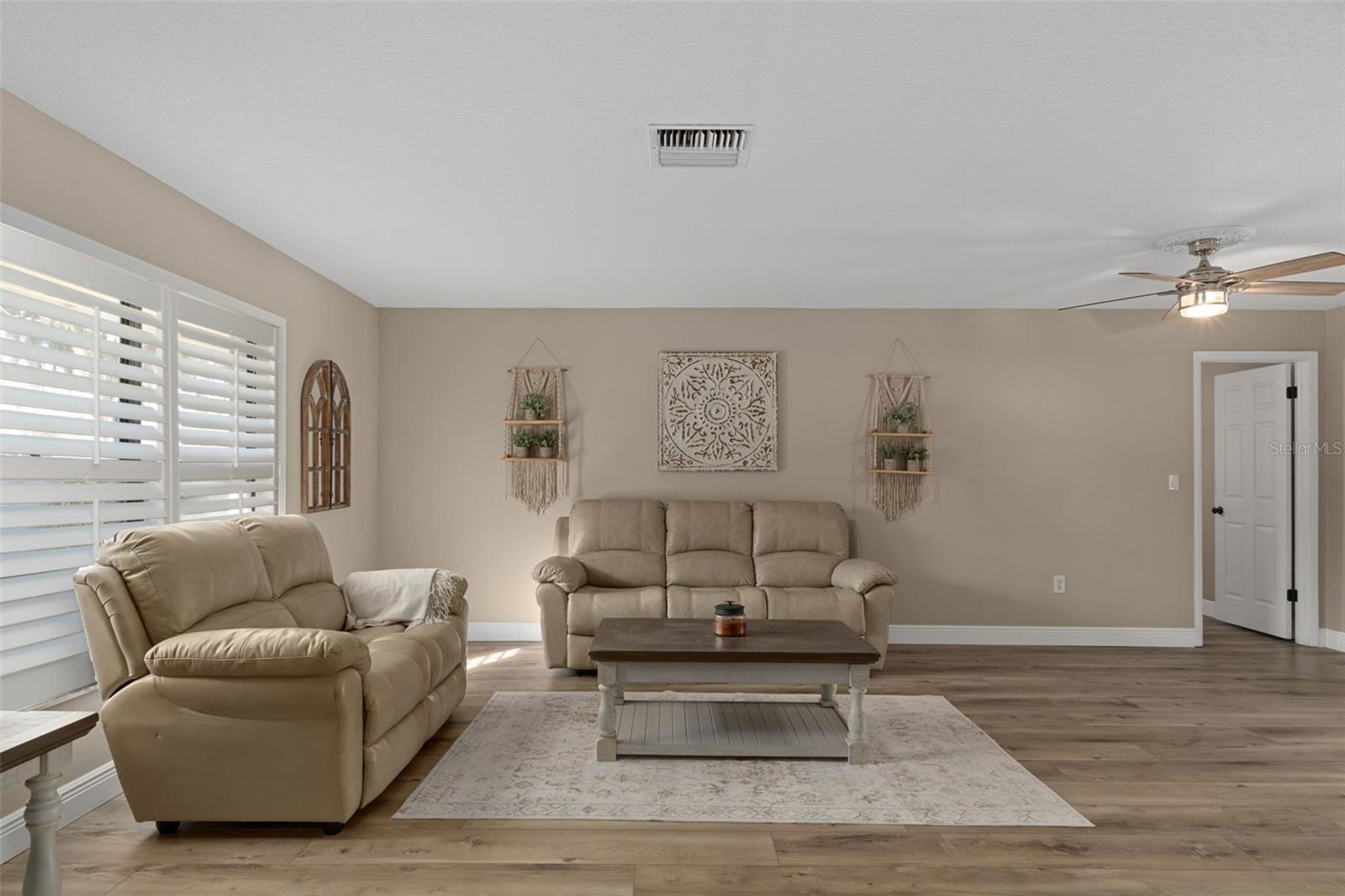 7851 FLORAL DR, WEEKI WACHEE, FL, 34607