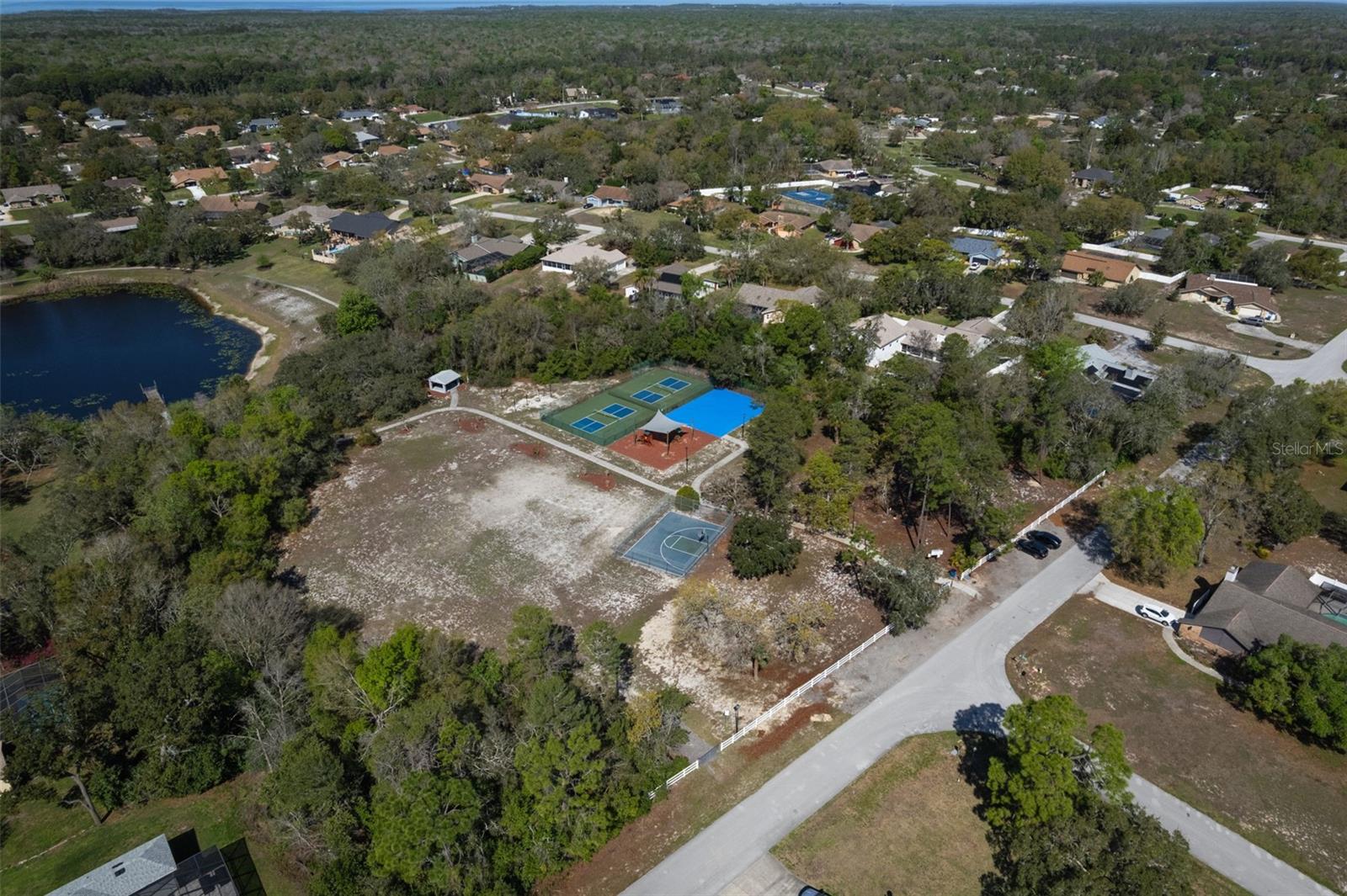 7851 FLORAL DR, WEEKI WACHEE, FL, 34607