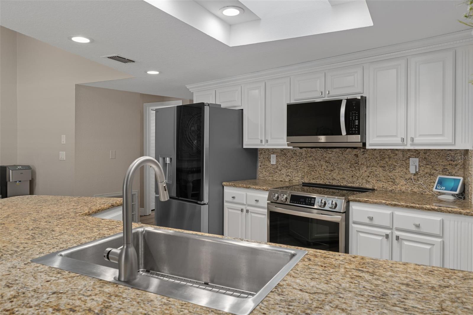 7851 FLORAL DR, WEEKI WACHEE, FL, 34607