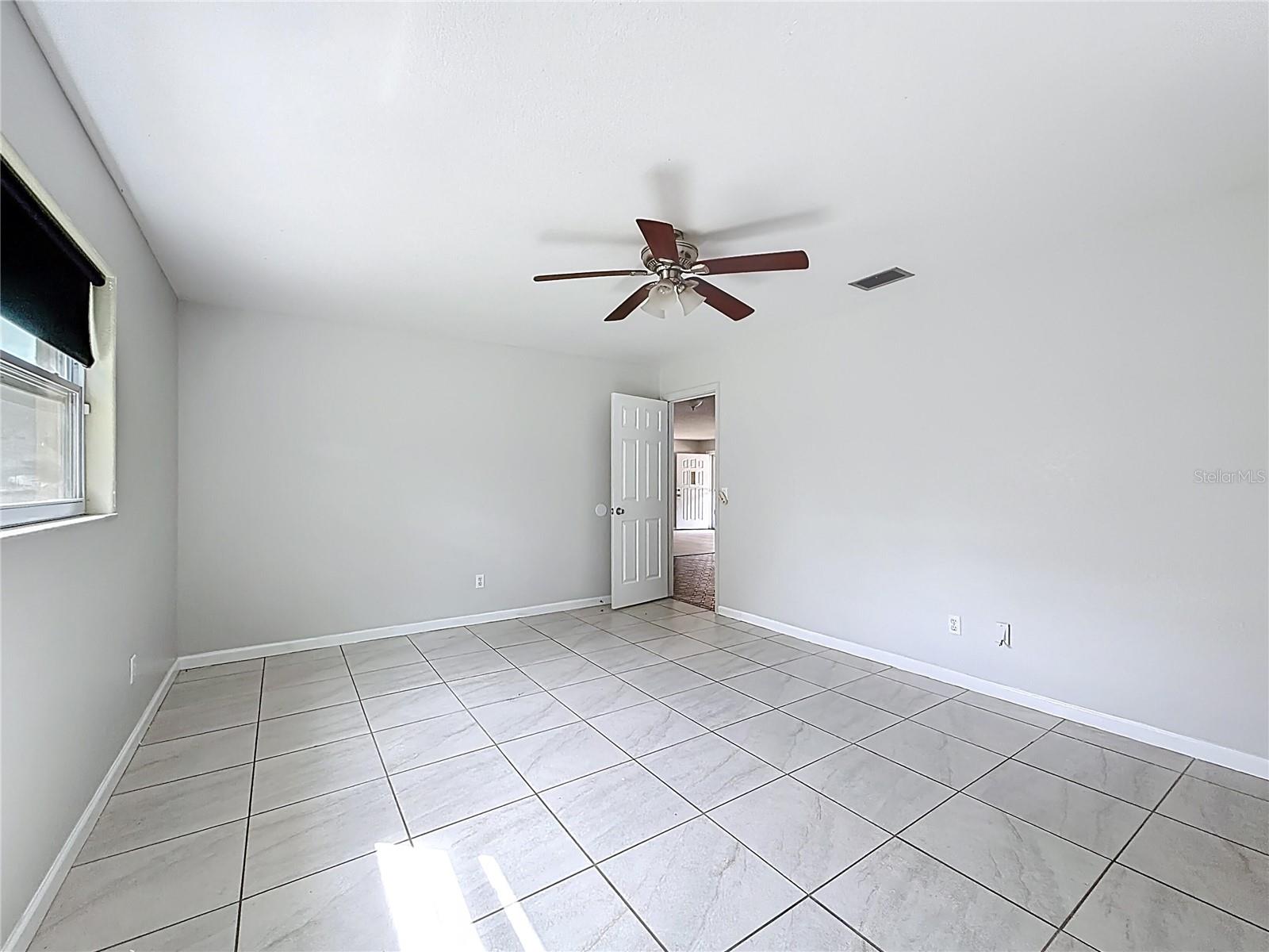 1605 NE 17TH AVE, OCALA, FL, 34470