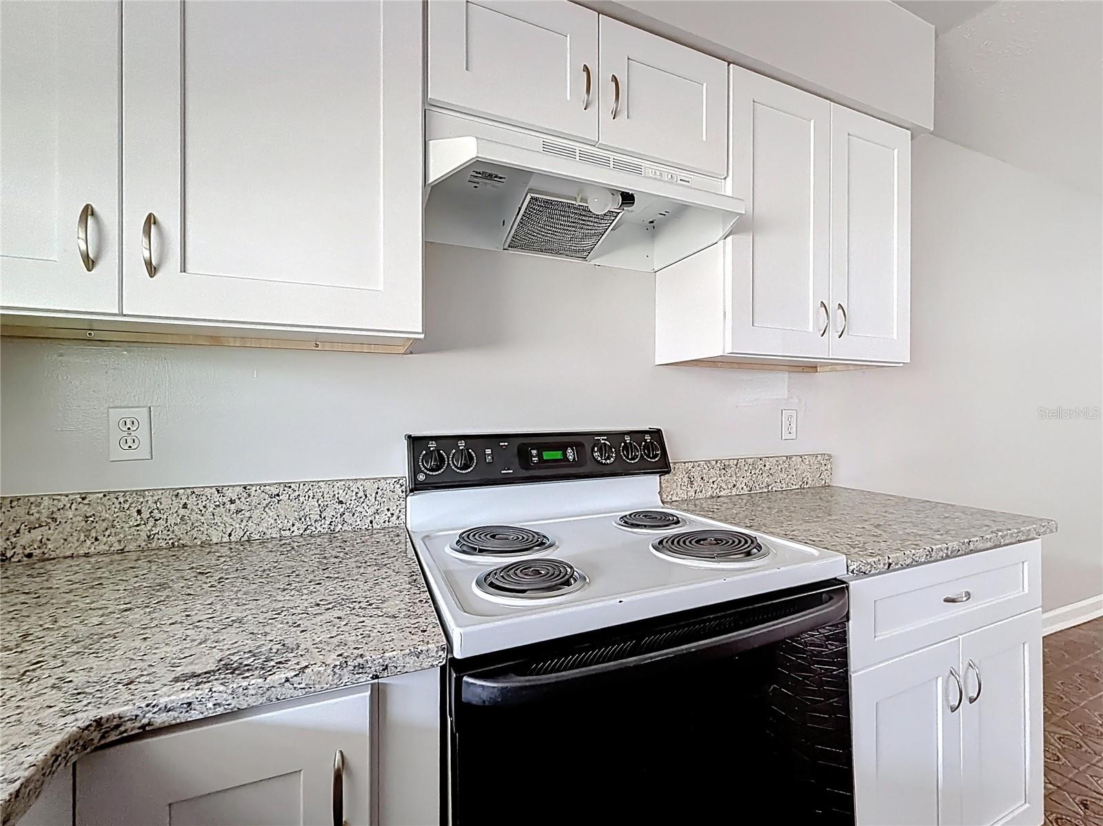 1605 NE 17TH AVE, OCALA, FL, 34470