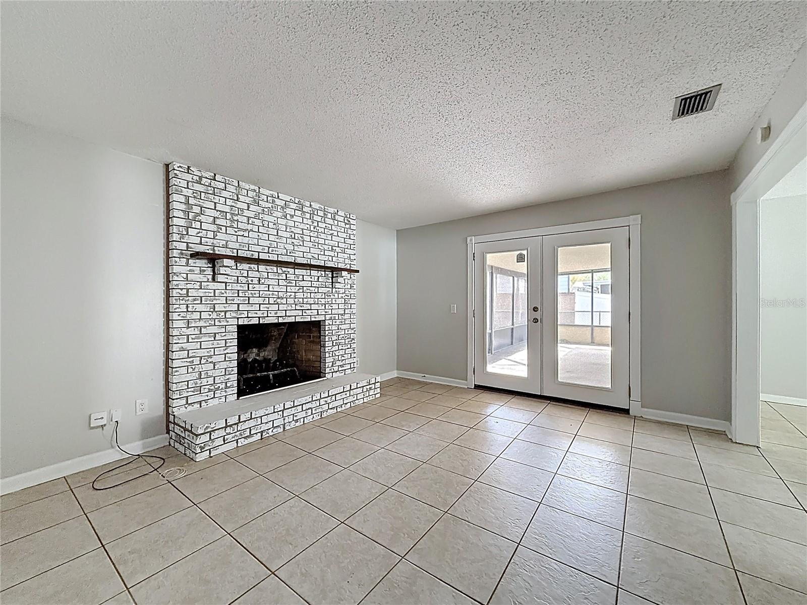 1605 NE 17TH AVE, OCALA, FL, 34470