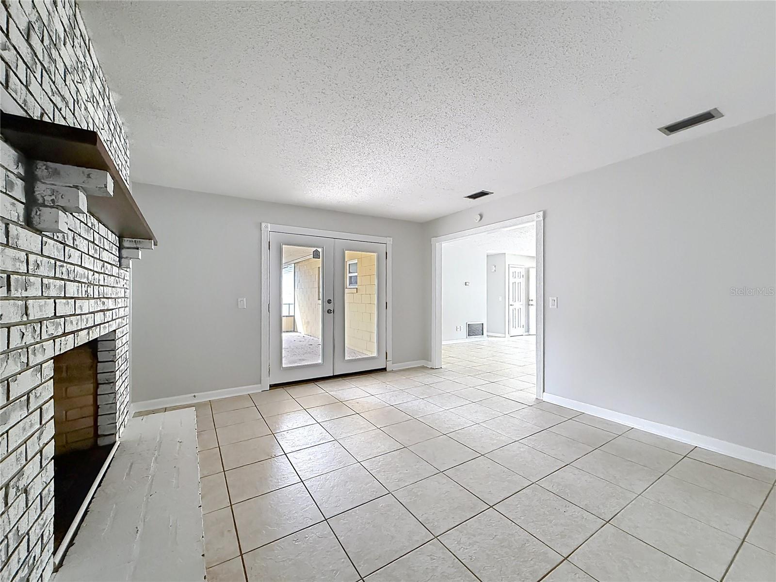 1605 NE 17TH AVE, OCALA, FL, 34470