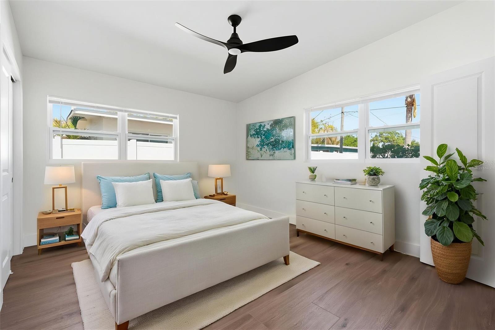 2989 GREENBRIAR ST, SARASOTA, FL, 34237