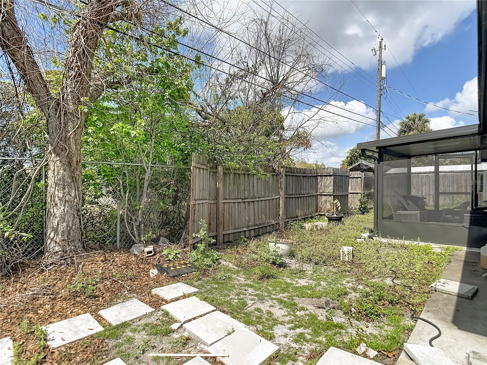 5110 GATEWAY DR, TAMPA, FL, 33615