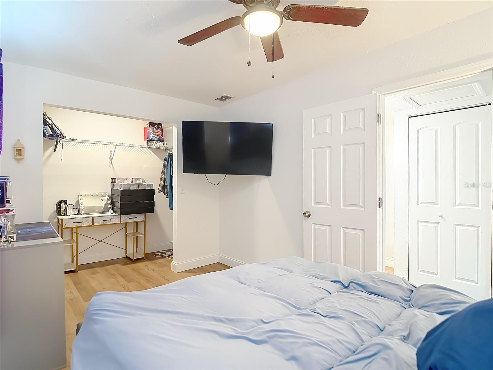 5110 GATEWAY DR, TAMPA, FL, 33615