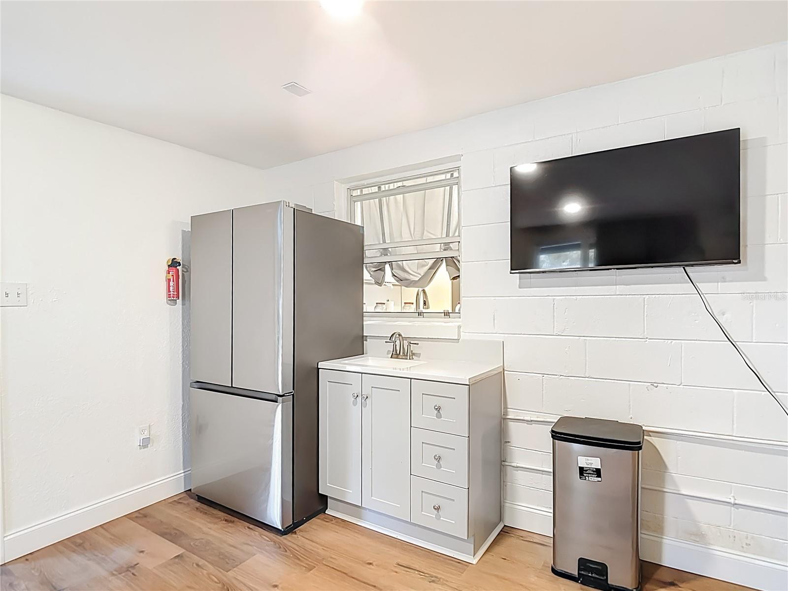 5110 GATEWAY DR, TAMPA, FL, 33615