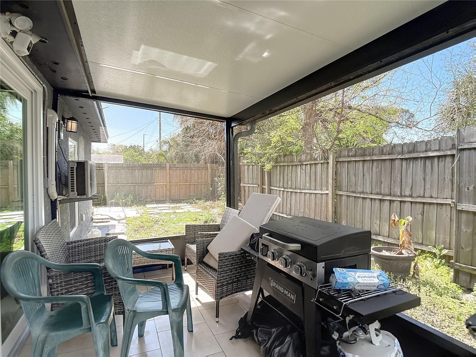 5110 GATEWAY DR, TAMPA, FL, 33615