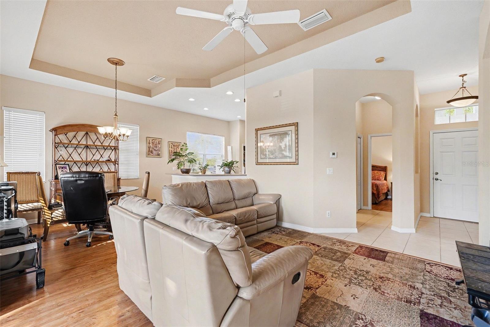 918 REGAL MANOR WAY, SUN CITY CENTER, FL, 33573
