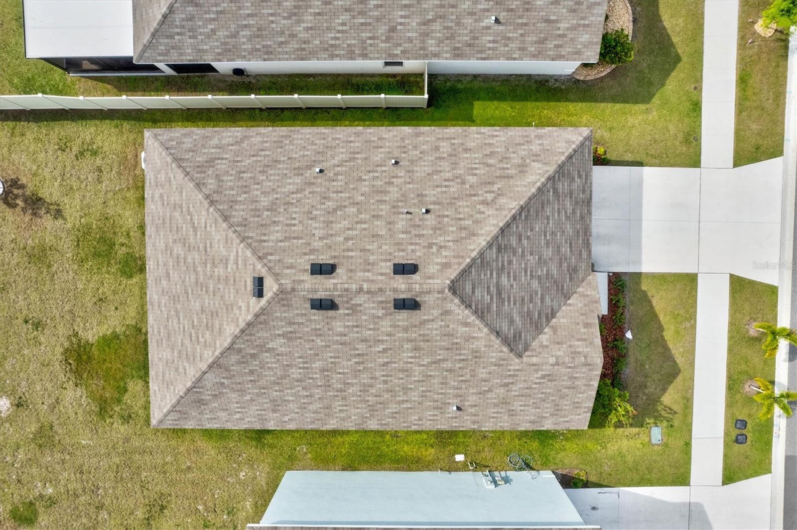 16746 PARKER RIVER ST, WIMAUMA, FL, 33598