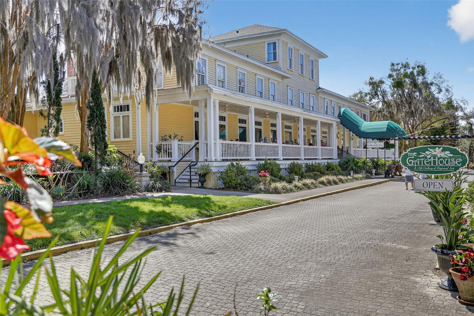 1120 GARDNER LN, MOUNT DORA, FL, 32757