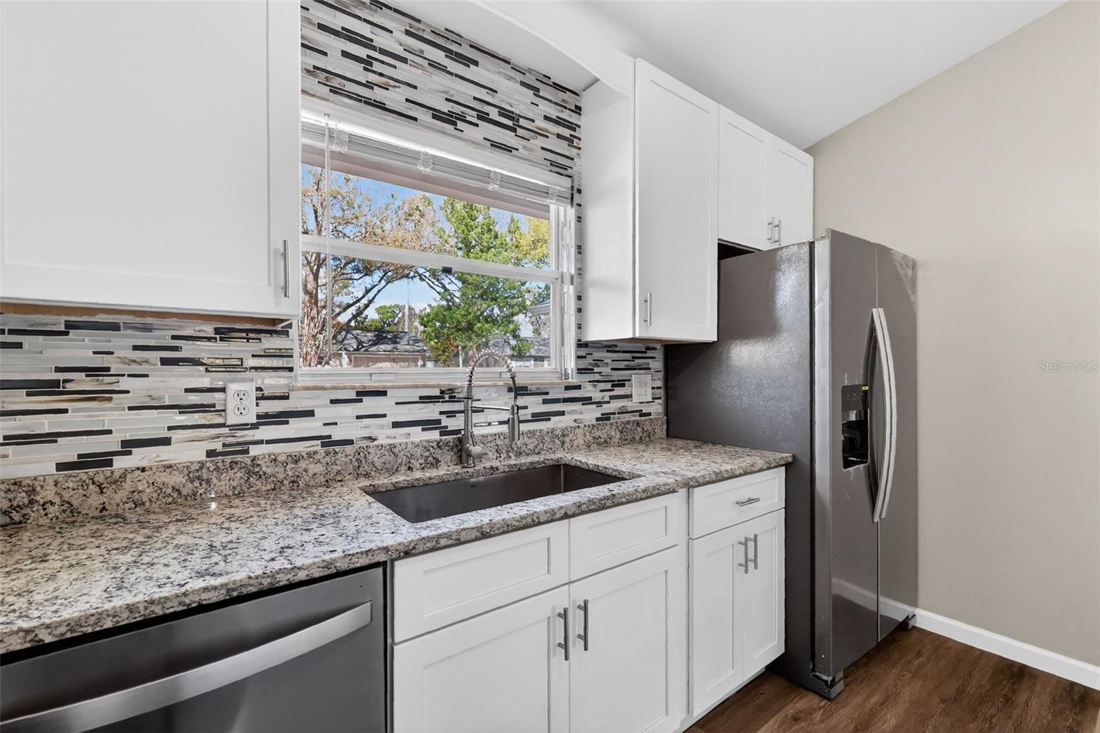 1120 GARDNER LN, MOUNT DORA, FL, 32757