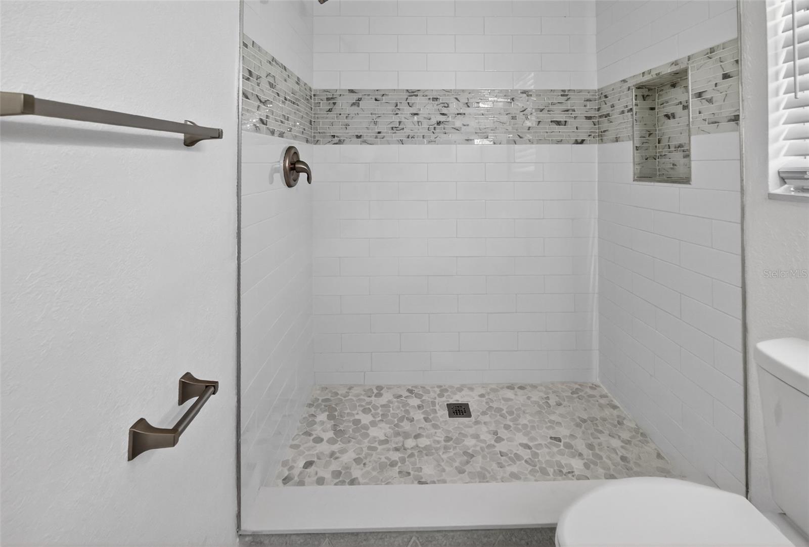 1120 GARDNER LN, MOUNT DORA, FL, 32757