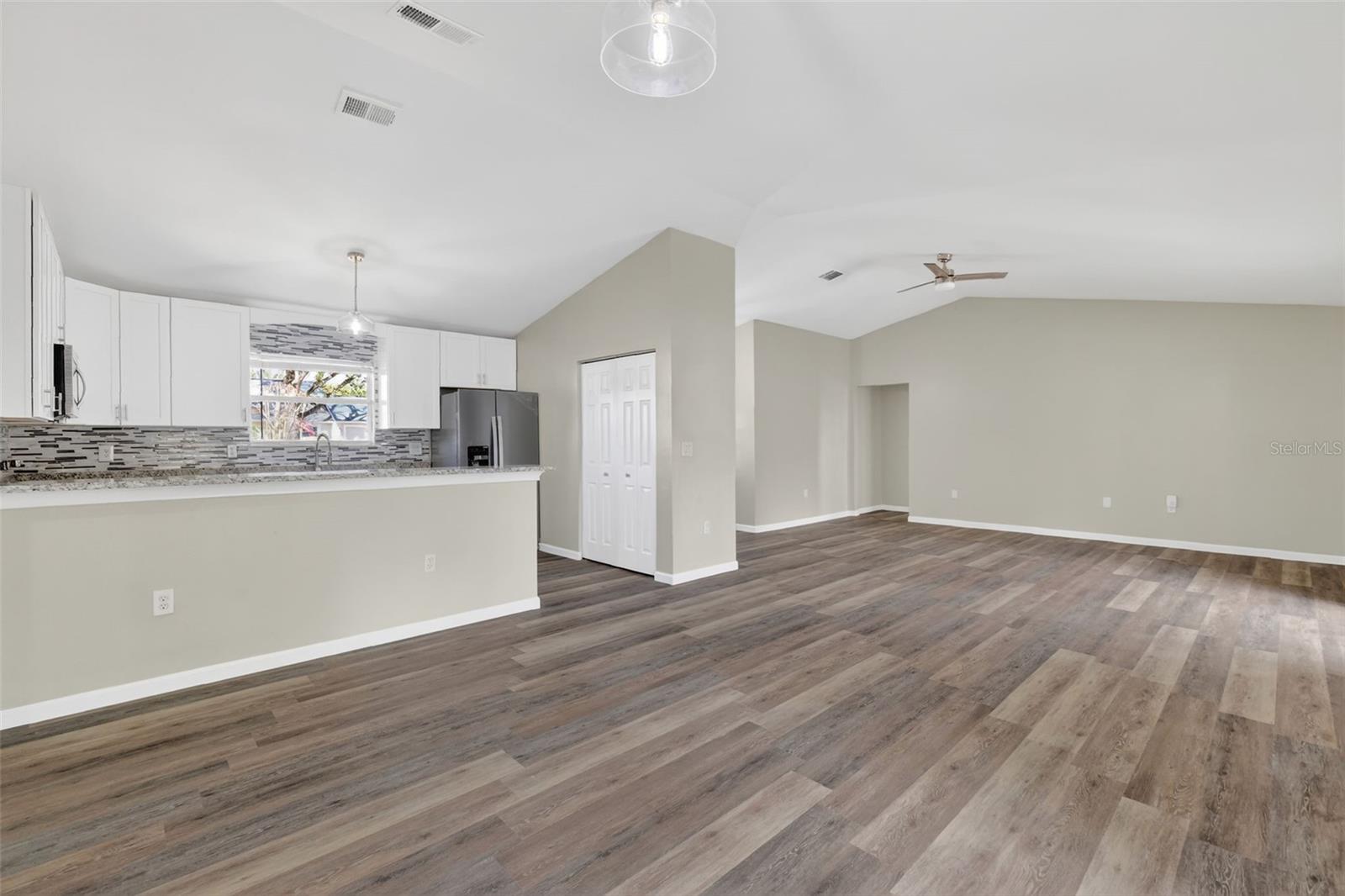 1120 GARDNER LN, MOUNT DORA, FL, 32757