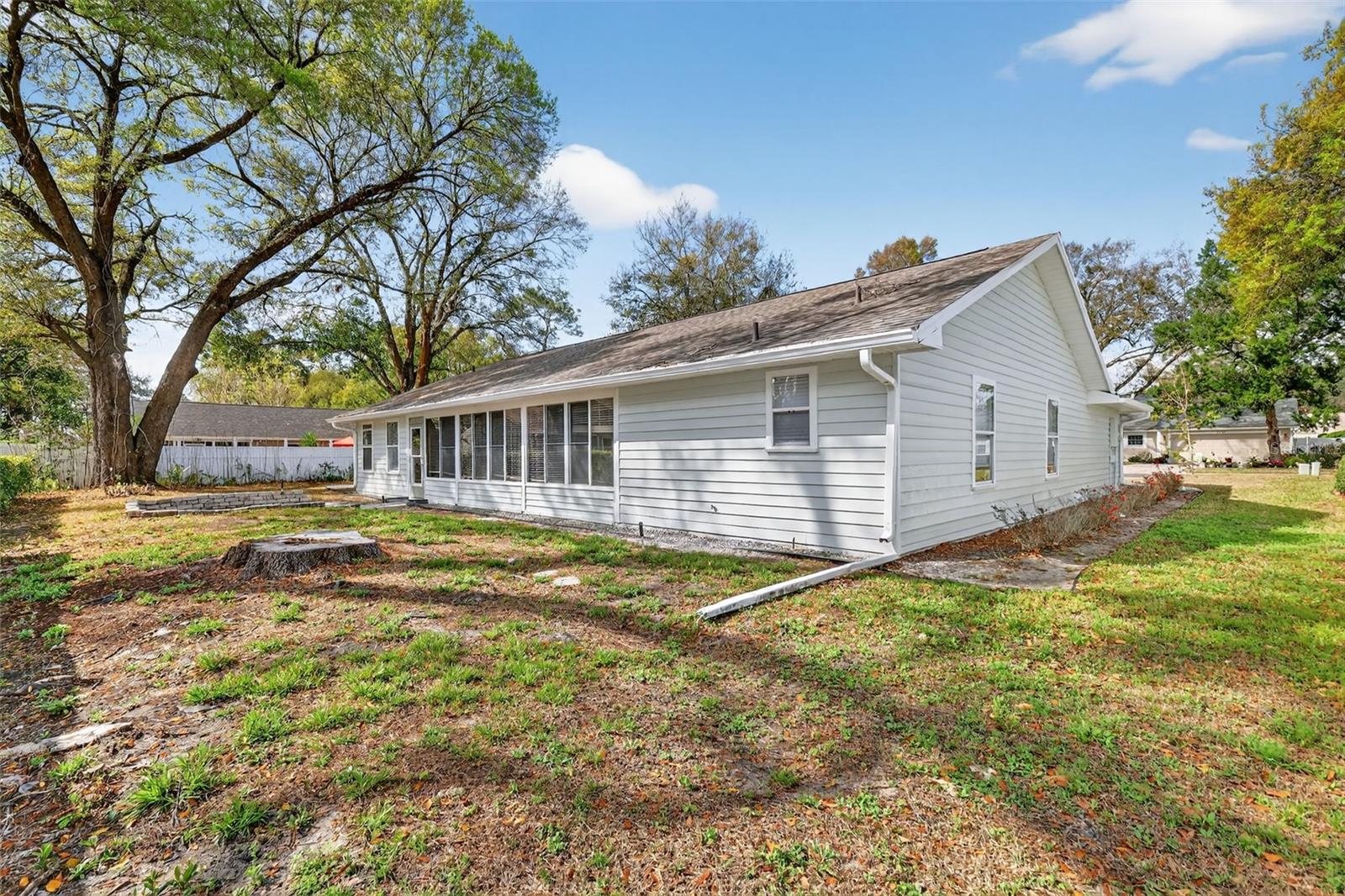 1120 GARDNER LN, MOUNT DORA, FL, 32757