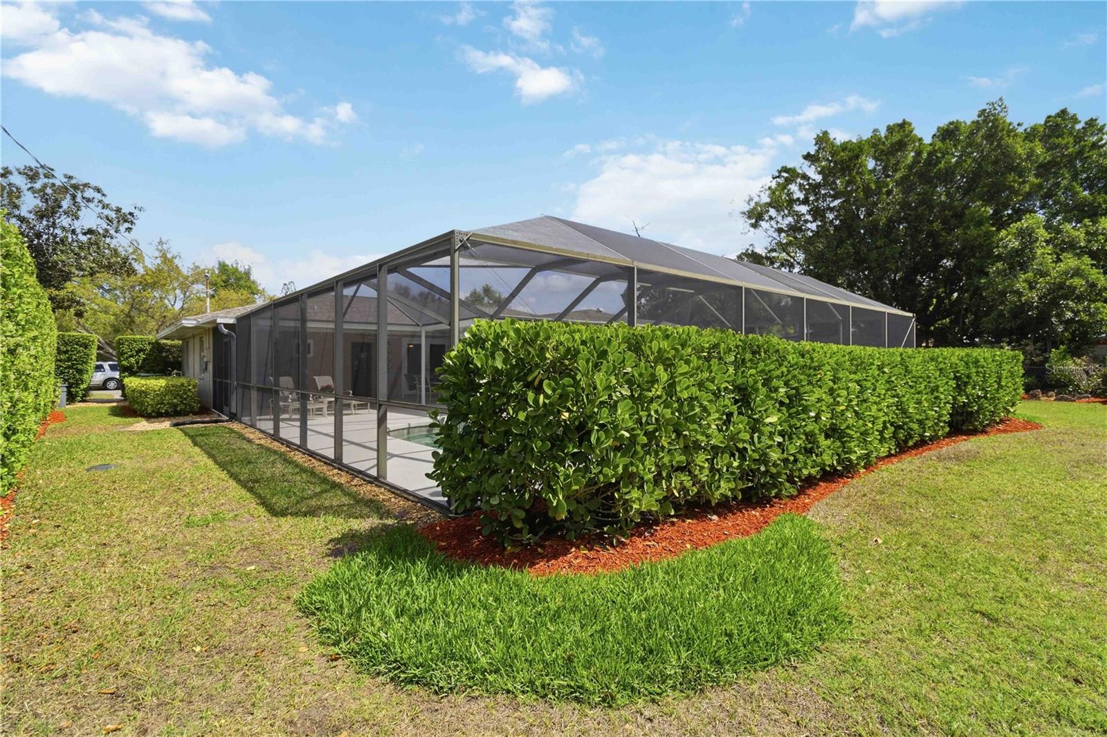 2068 SUNNYSIDE LN, SARASOTA, FL, 34239
