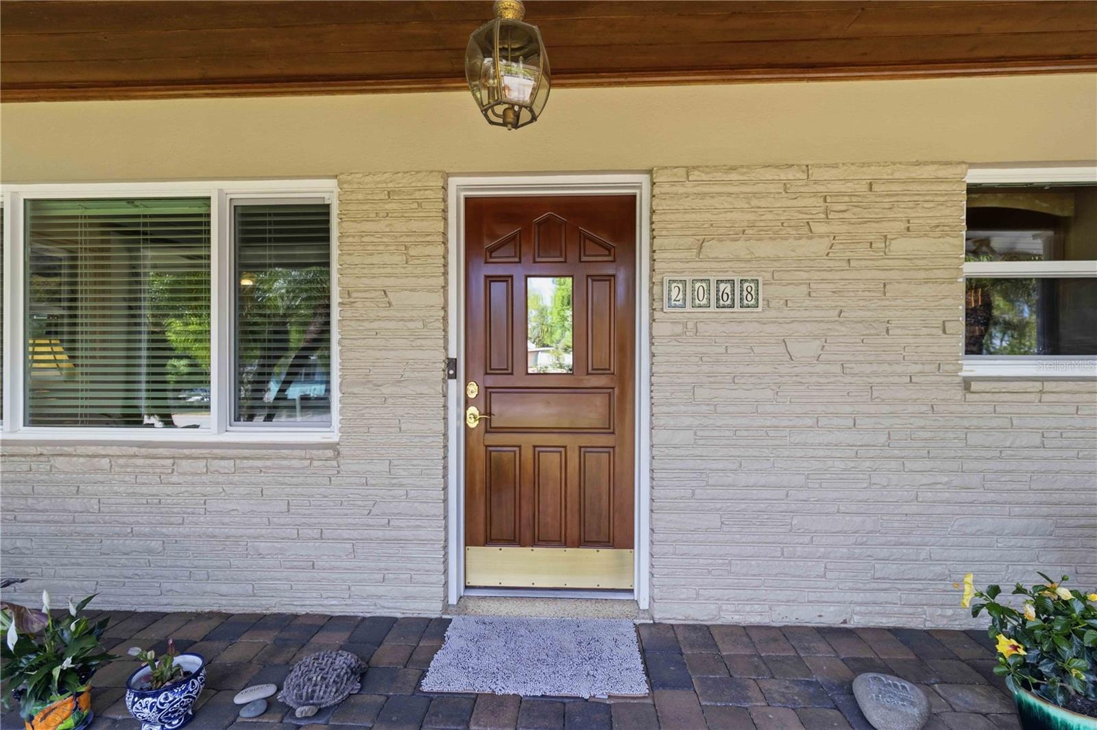 2068 SUNNYSIDE LN, SARASOTA, FL, 34239