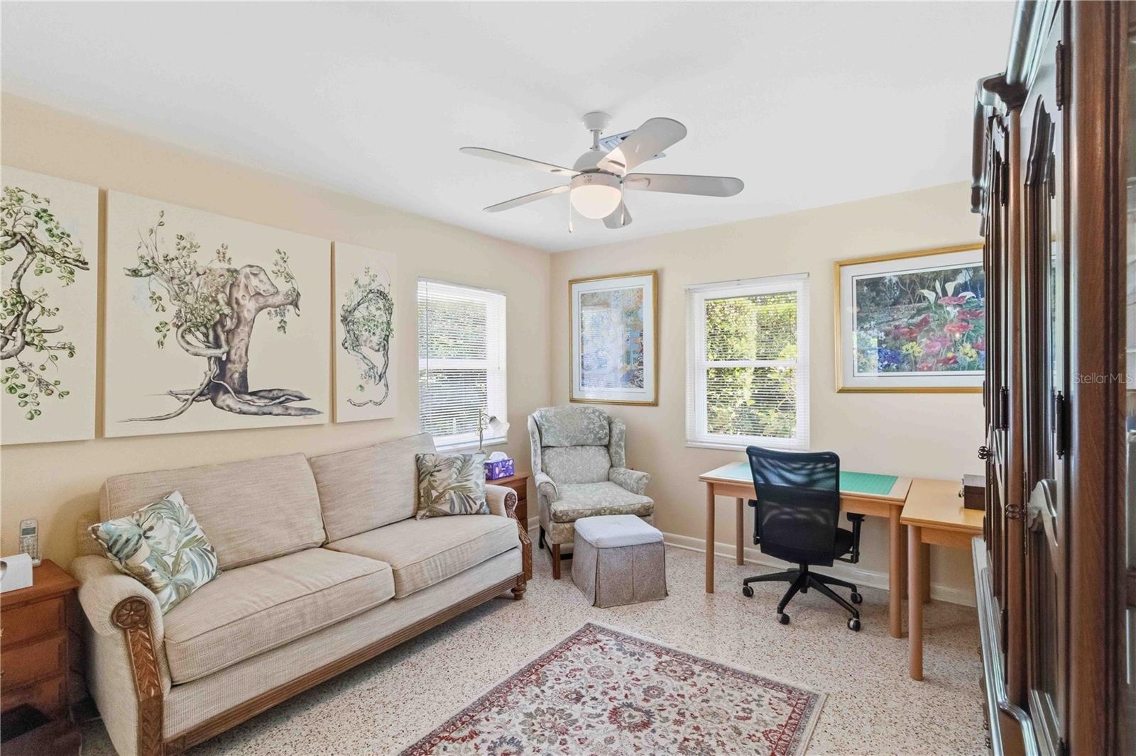 2068 SUNNYSIDE LN, SARASOTA, FL, 34239