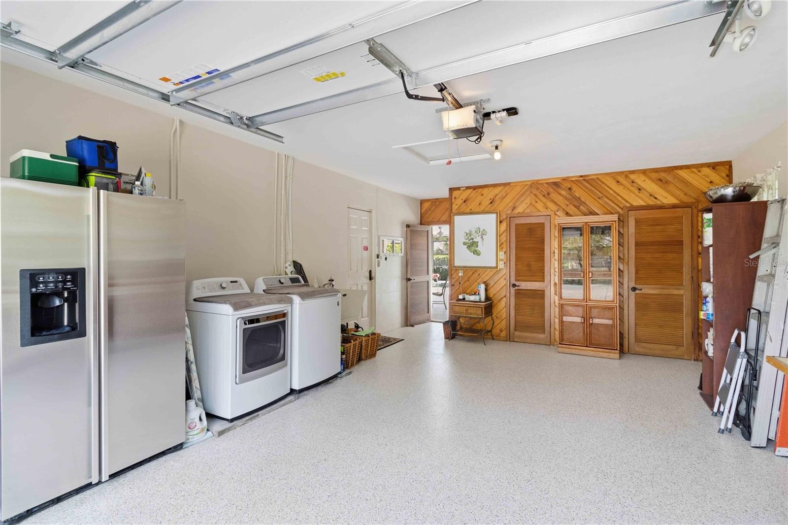2068 SUNNYSIDE LN, SARASOTA, FL, 34239