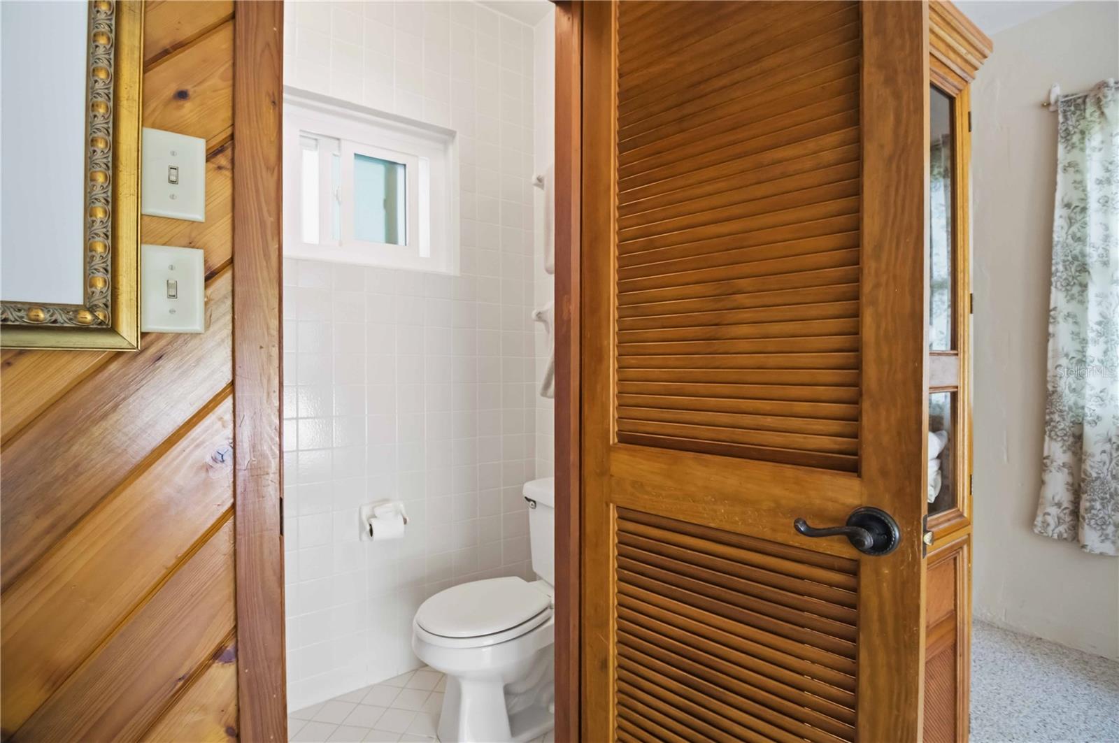 2068 SUNNYSIDE LN, SARASOTA, FL, 34239