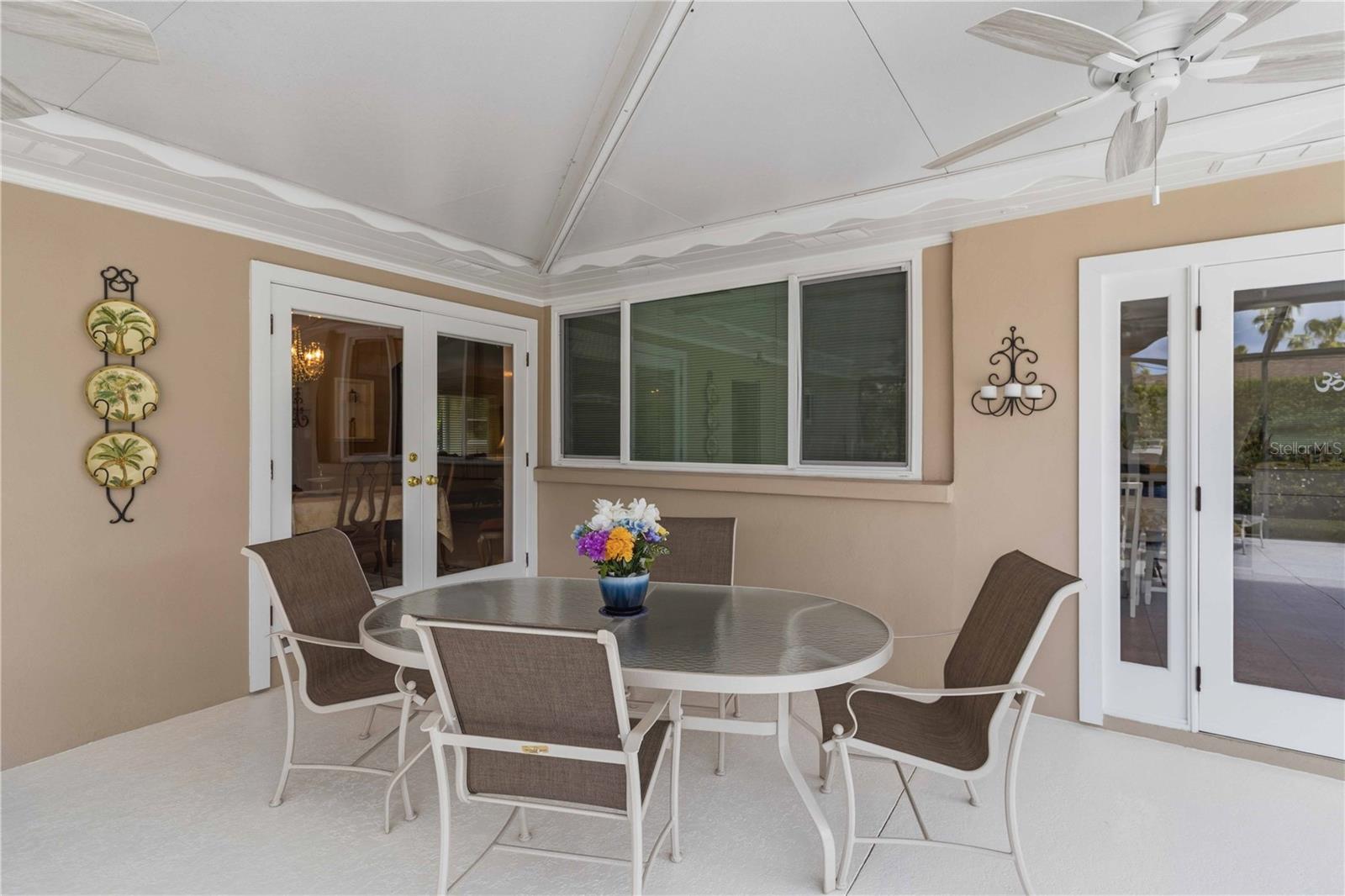 2068 SUNNYSIDE LN, SARASOTA, FL, 34239