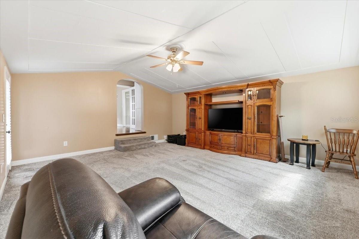 624 AVENUE A NE, WINTER HAVEN, FL, 33881