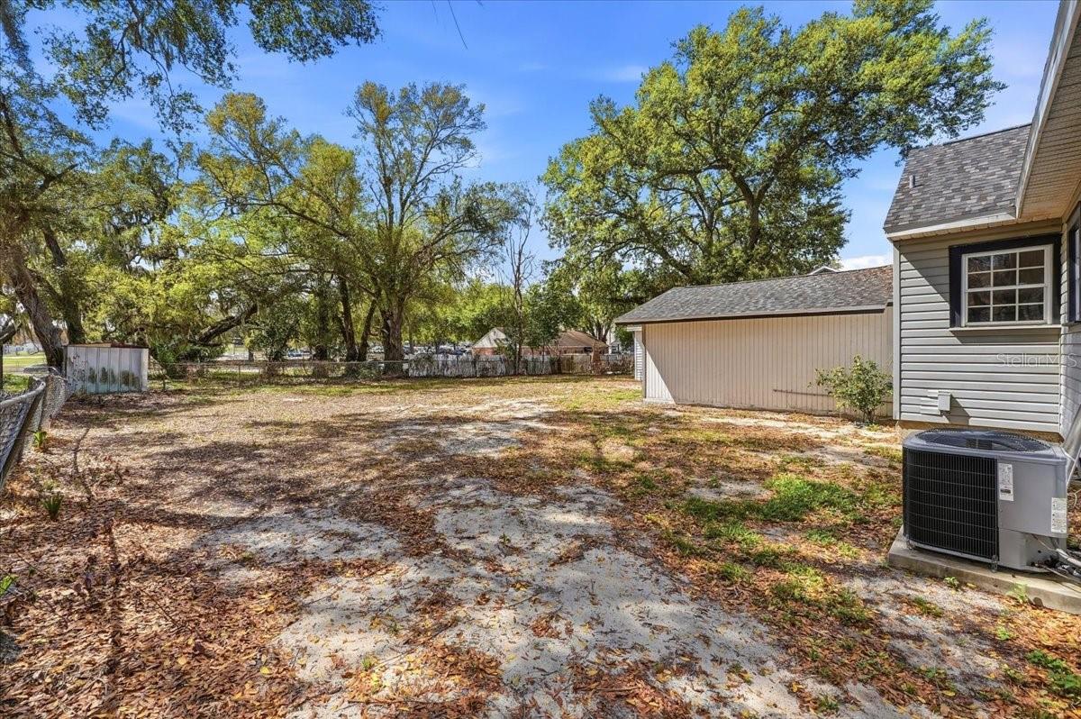 624 AVENUE A NE, WINTER HAVEN, FL, 33881