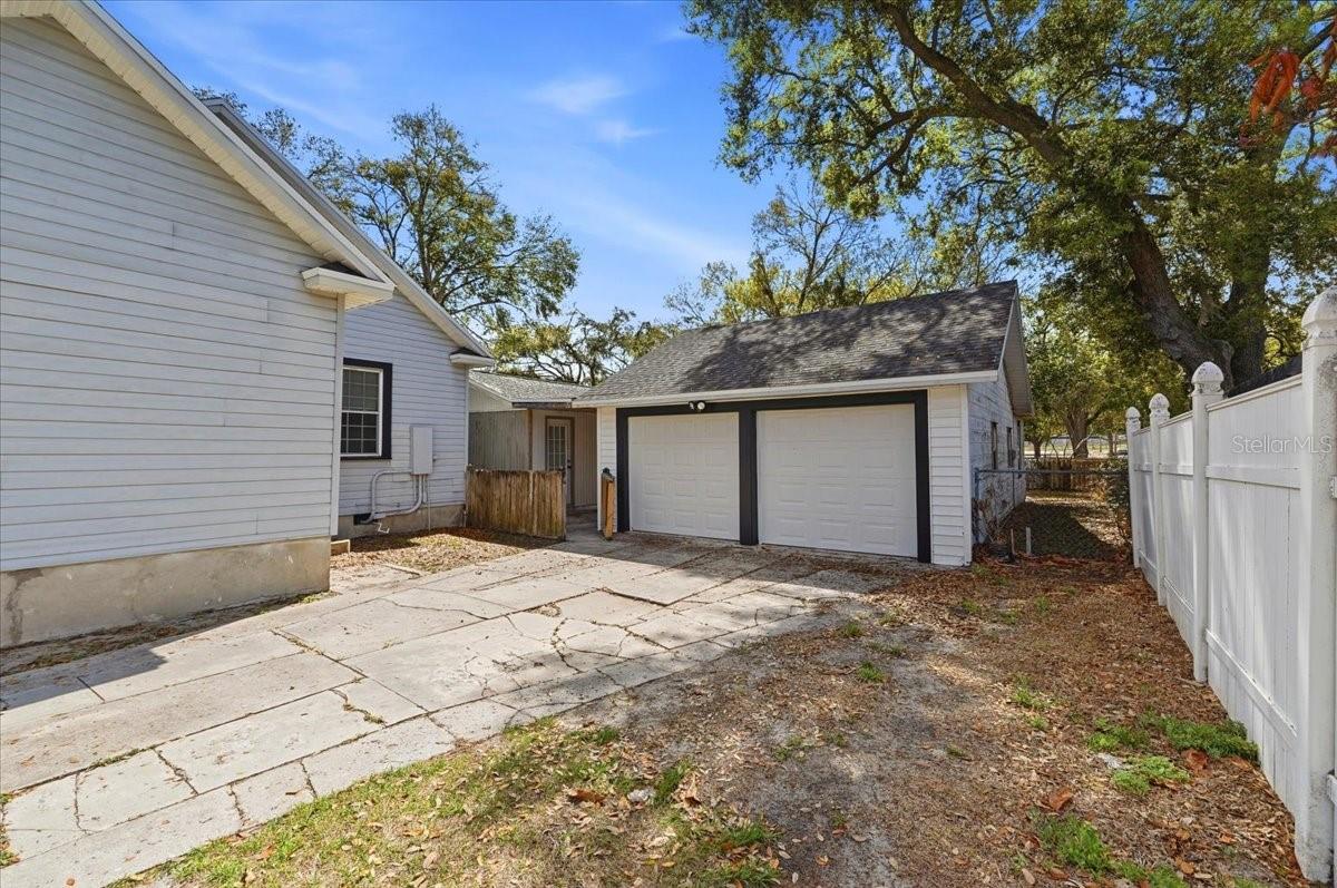 624 AVENUE A NE, WINTER HAVEN, FL, 33881