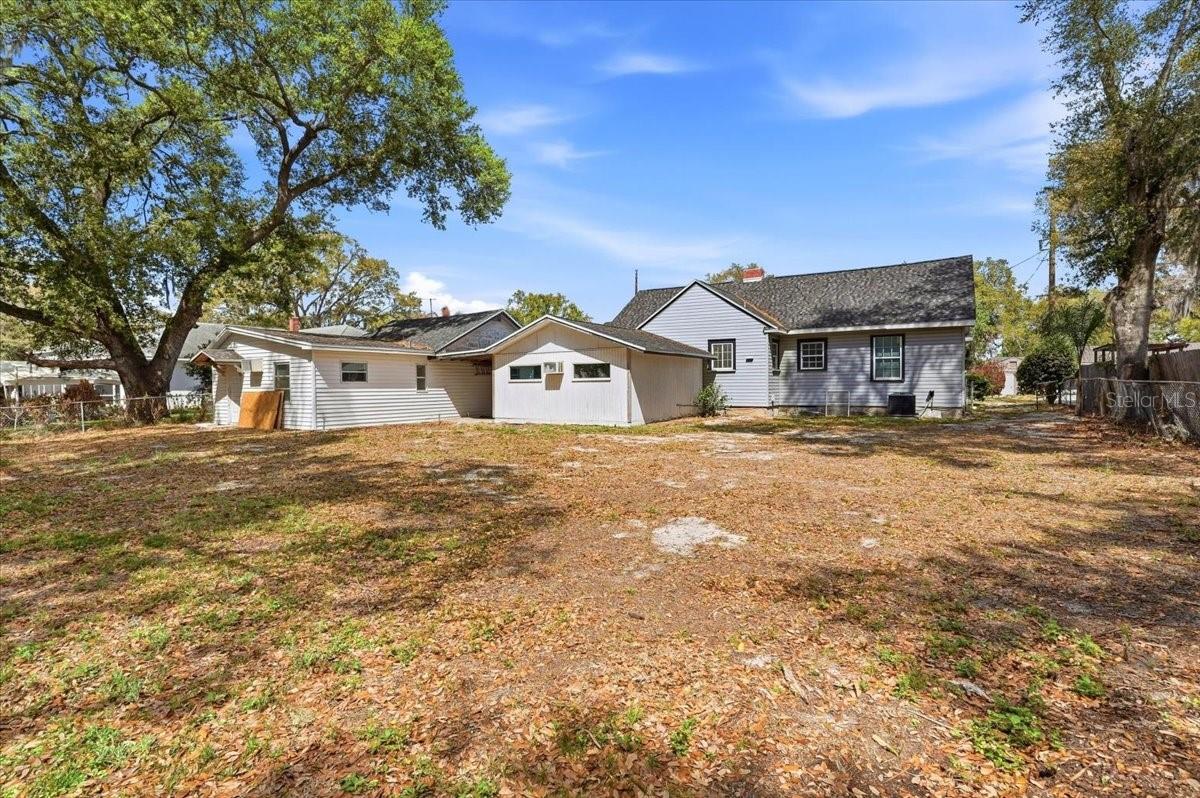 624 AVENUE A NE, WINTER HAVEN, FL, 33881