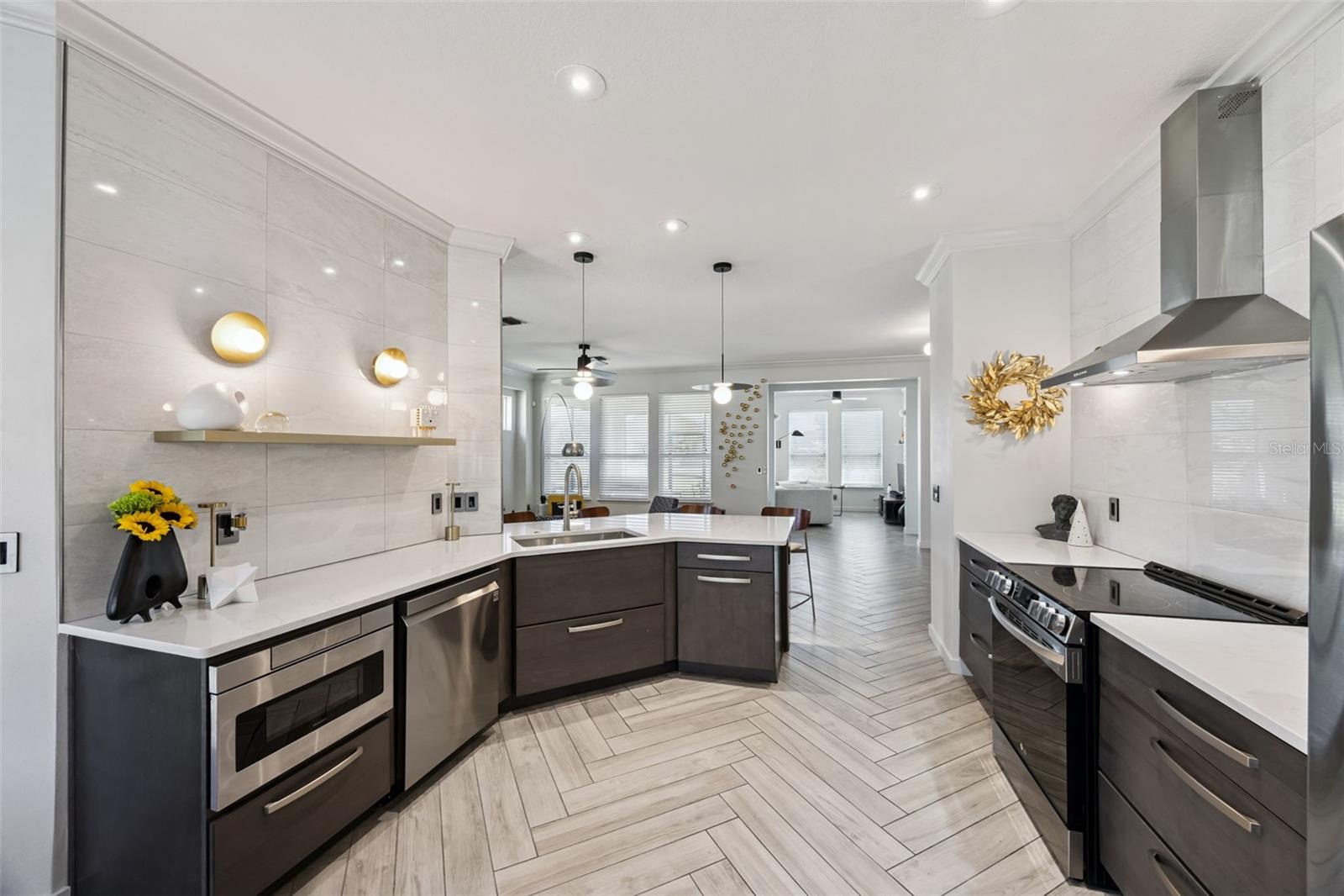371 SALT MARSH LN, GROVELAND, FL, 34736
