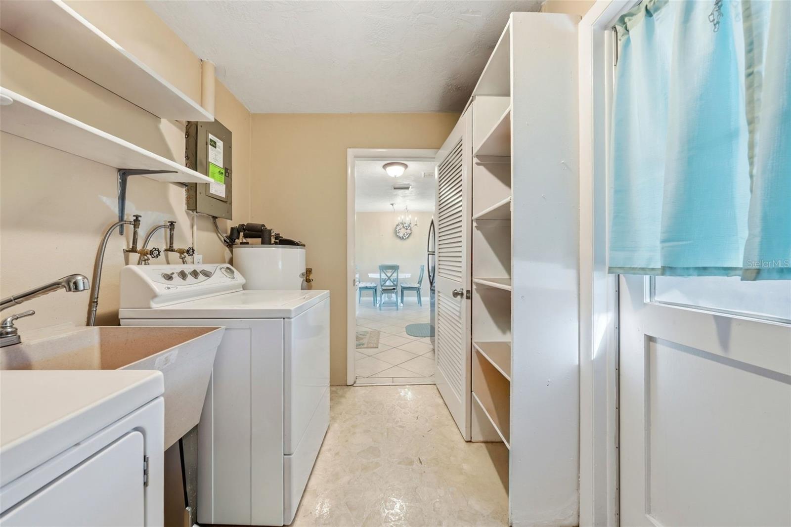 6 OAK HOLLOW DR, BEVERLY HILLS, FL, 34465