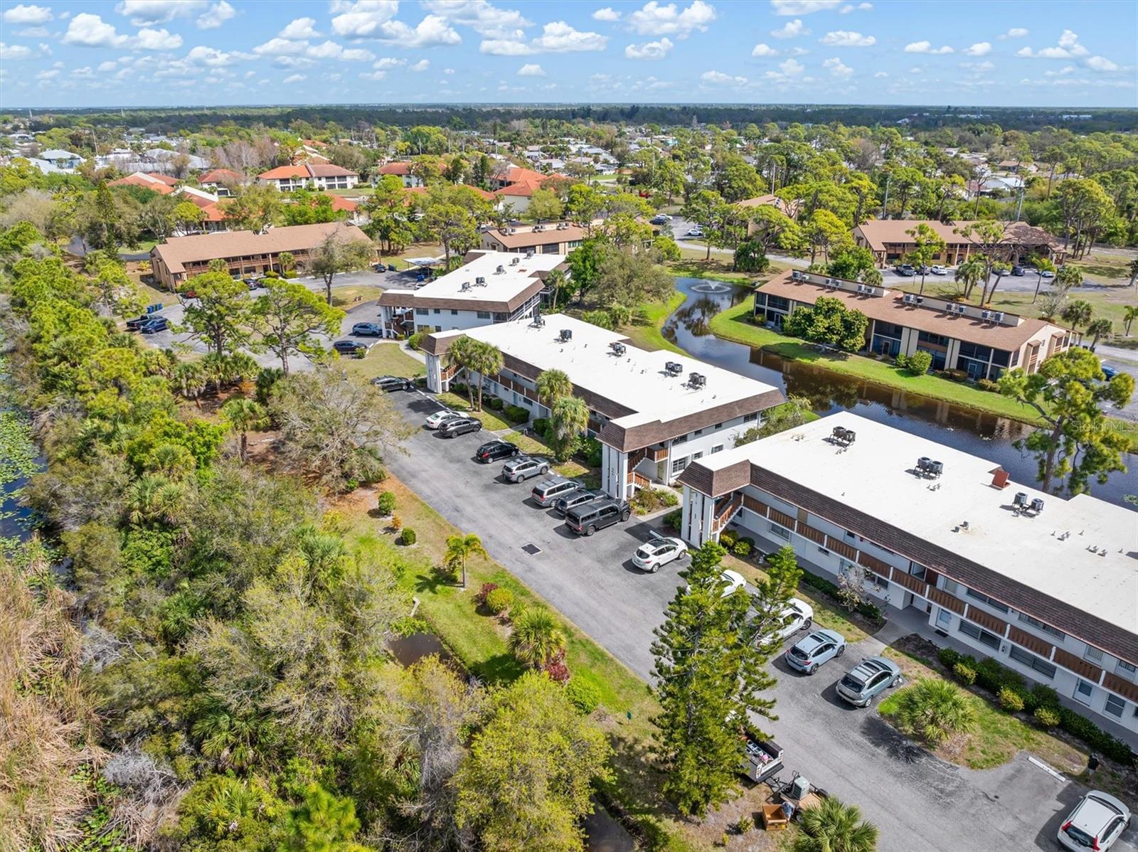 2 QUAILS RUN BLVD #8, ENGLEWOOD, FL, 34223