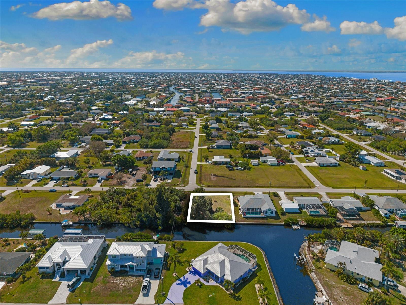 2524 LARKSPUR DR, PUNTA GORDA, FL, 33950