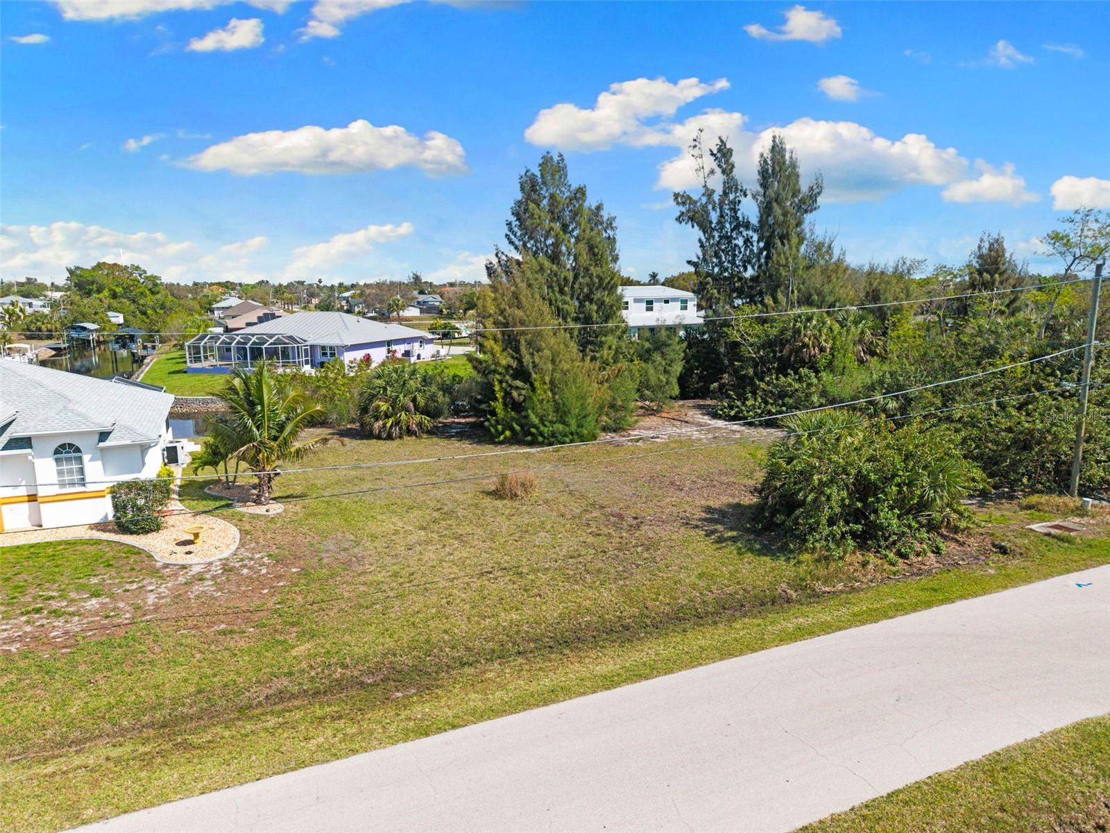 2524 LARKSPUR DR, PUNTA GORDA, FL, 33950