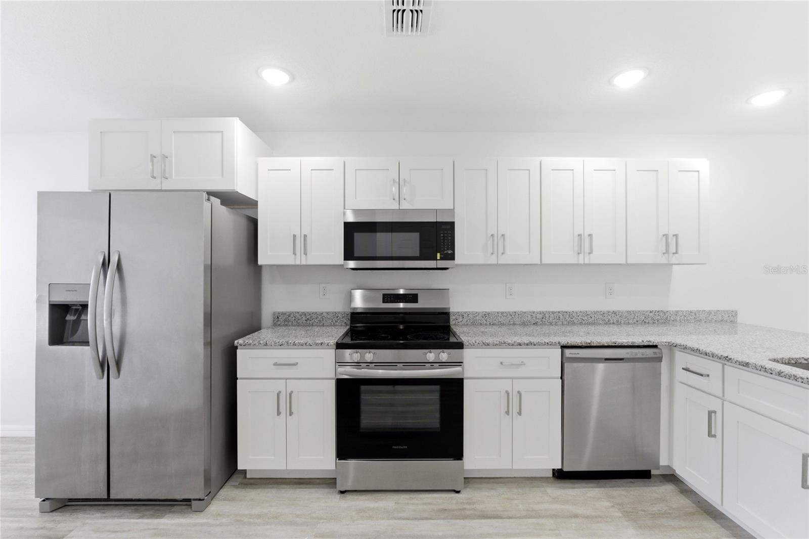 302 AVENUE P NW, WINTER HAVEN, FL, 33881