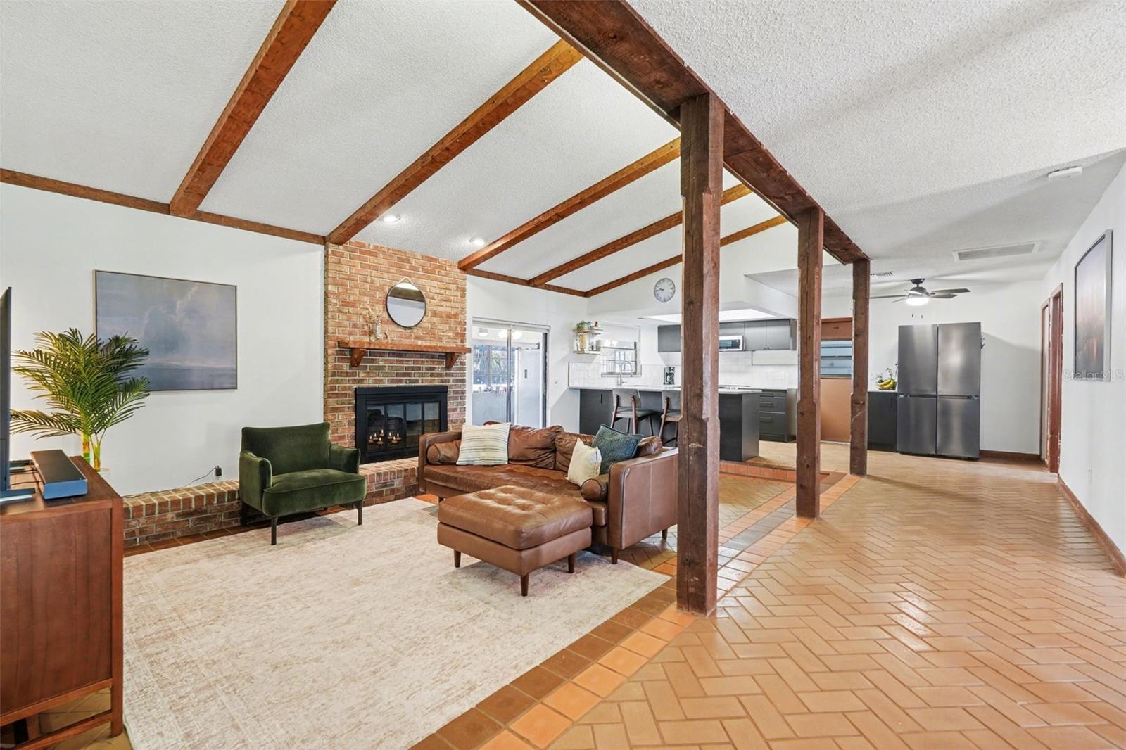 809 ROLLINGWOOD LN, VALRICO, FL, 33594