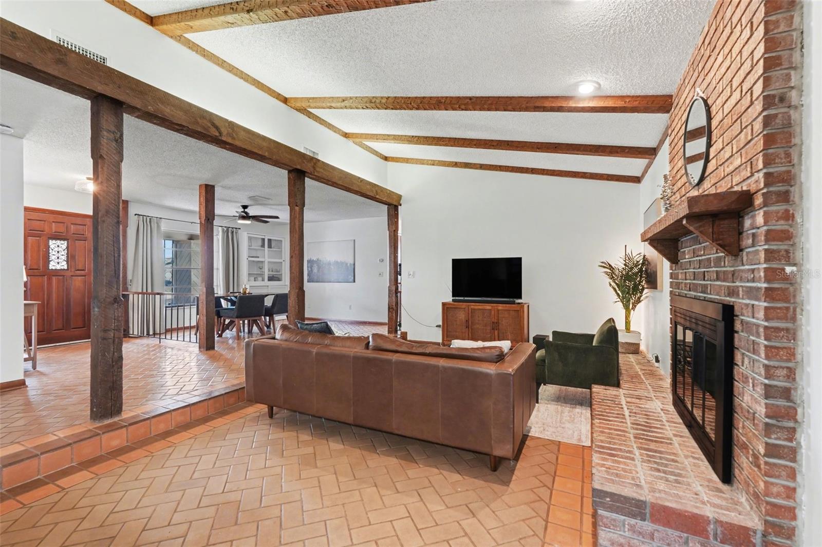 809 ROLLINGWOOD LN, VALRICO, FL, 33594