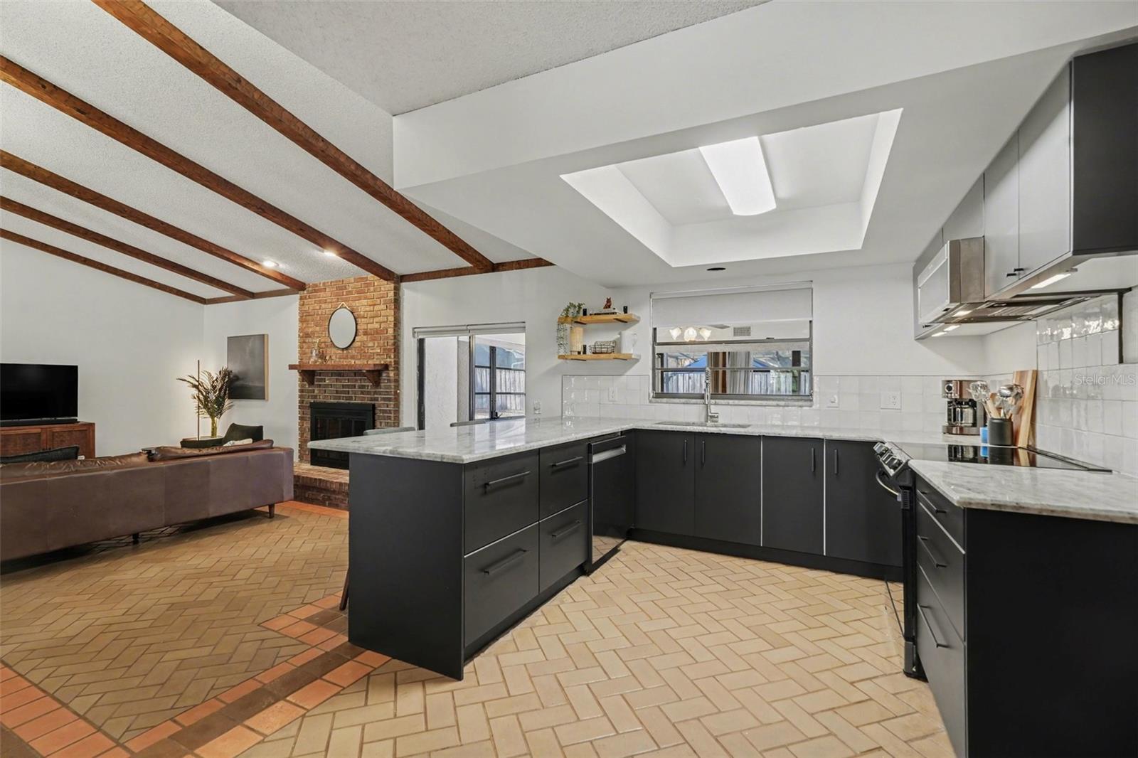 809 ROLLINGWOOD LN, VALRICO, FL, 33594