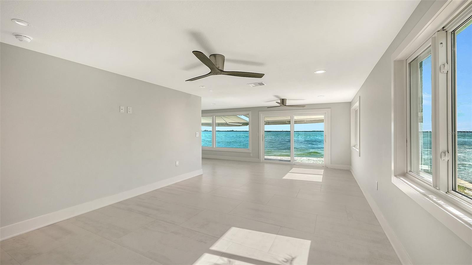 948 SPANISH DR S, LONGBOAT KEY, FL, 34228